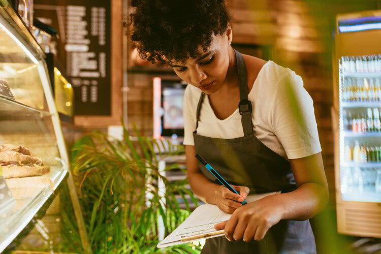 Comment optimiser la gestion des stocks et des approvisionnements dans un restaurant ?